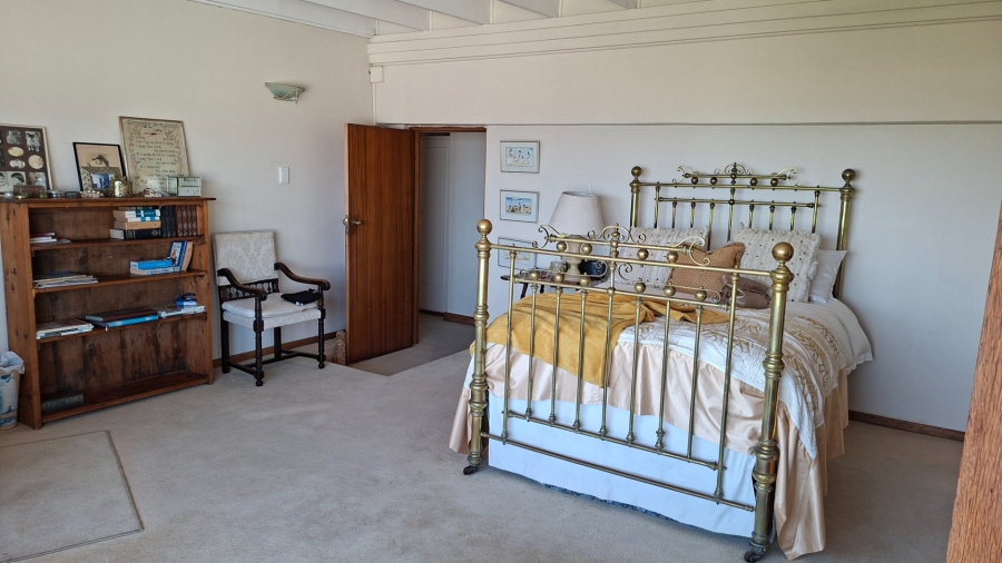 5 Bedroom Property for Sale in Blue Bend Eastern Cape